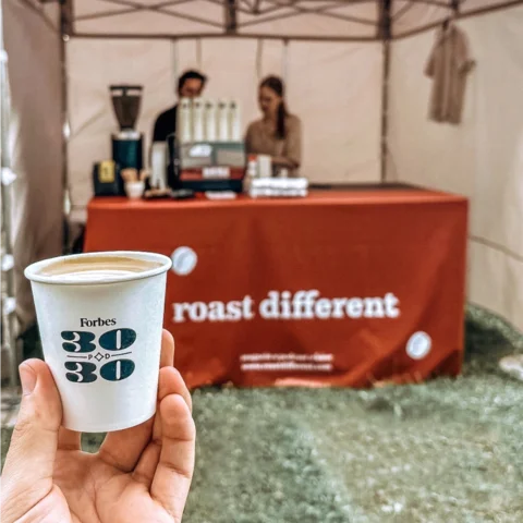 Forbes | reference - kelímky s potiskem | takeawaycup.cz