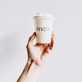 MOJI | reference - kelímky s potiskem | takeawaycup.cz