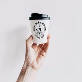 Panenska kaviaren | reference - kelímky s potiskem | takeawaycup.cz